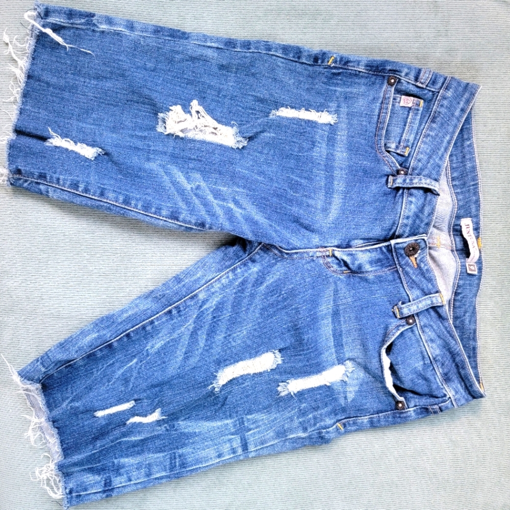 Distressed Size 9 Jean Bermuda Cutoffs Shorts